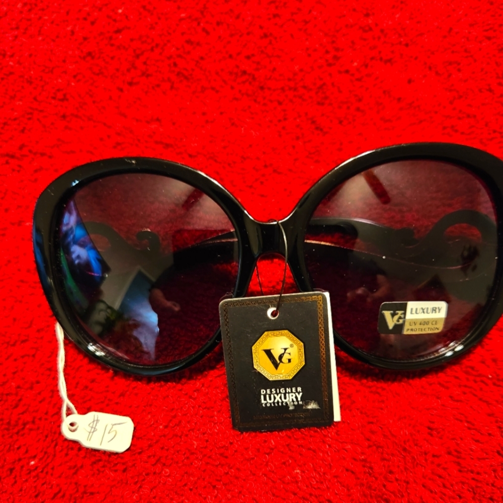 Fashionable shades